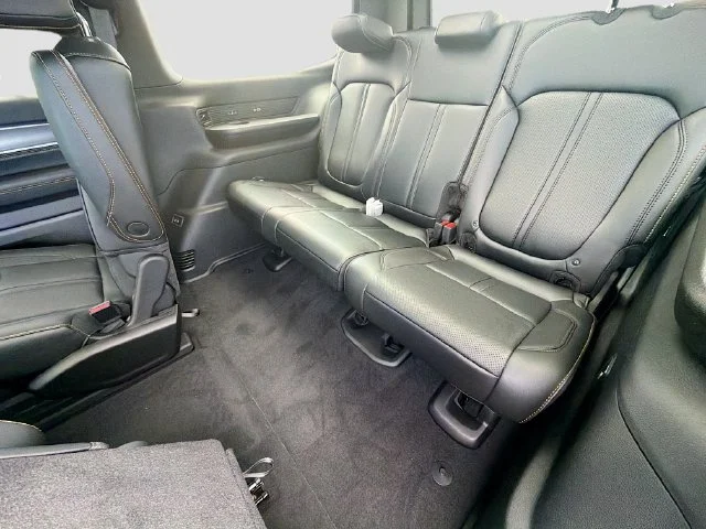 New 2026 High Gloss Black Exterior Paint Jeep 85th Anniversary Edition image 26