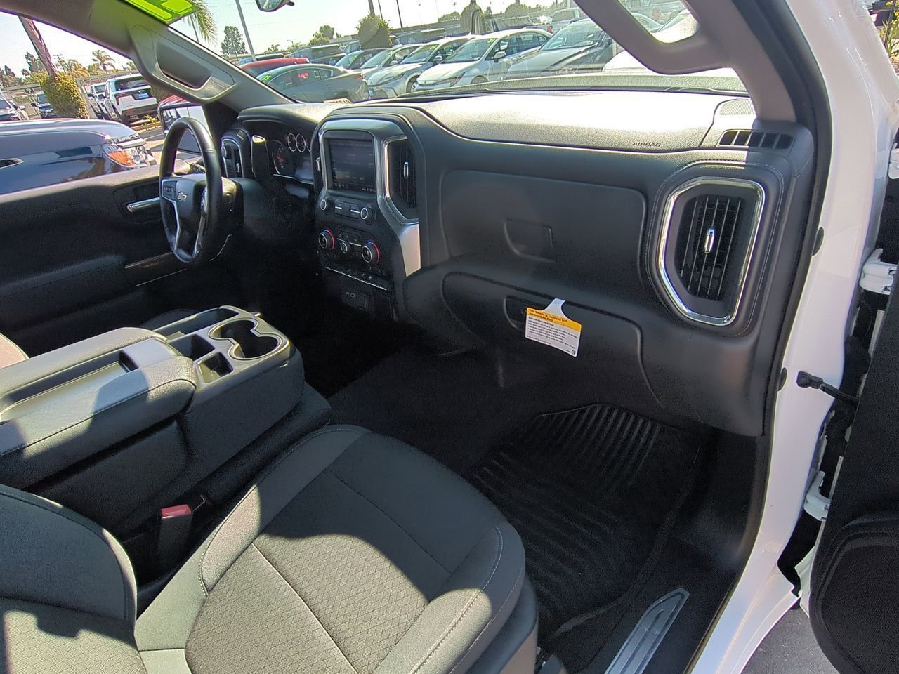 Used 2021 SUMMIT WHITE Chevrolet LT image 27