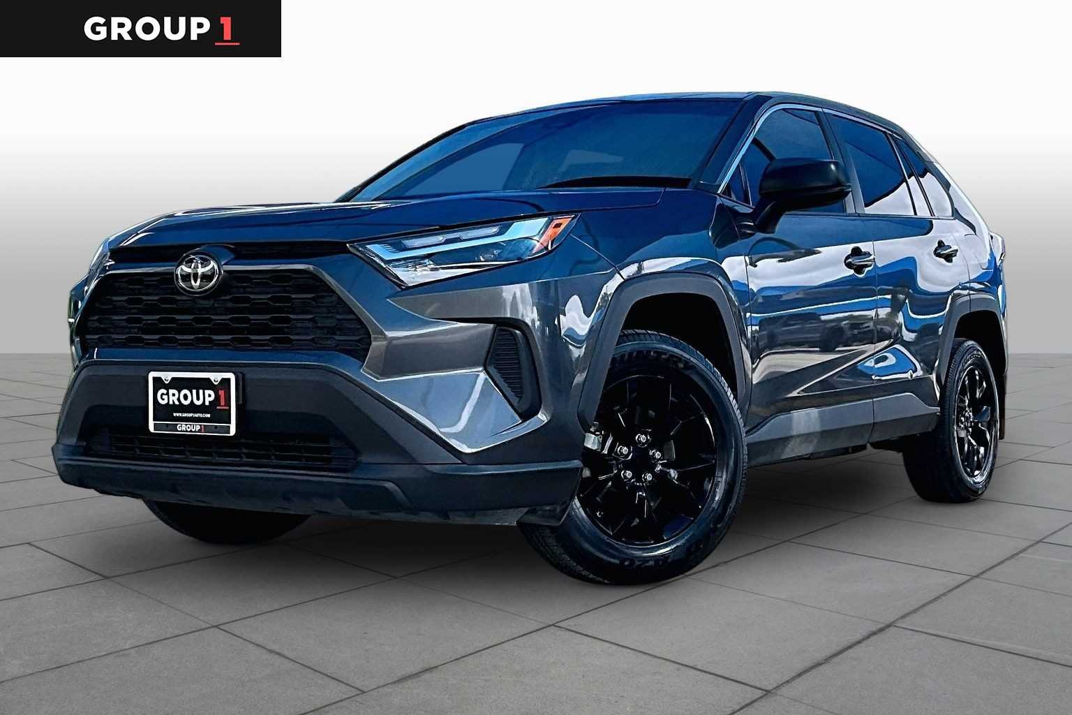 2023 Toyota RAV4 LE