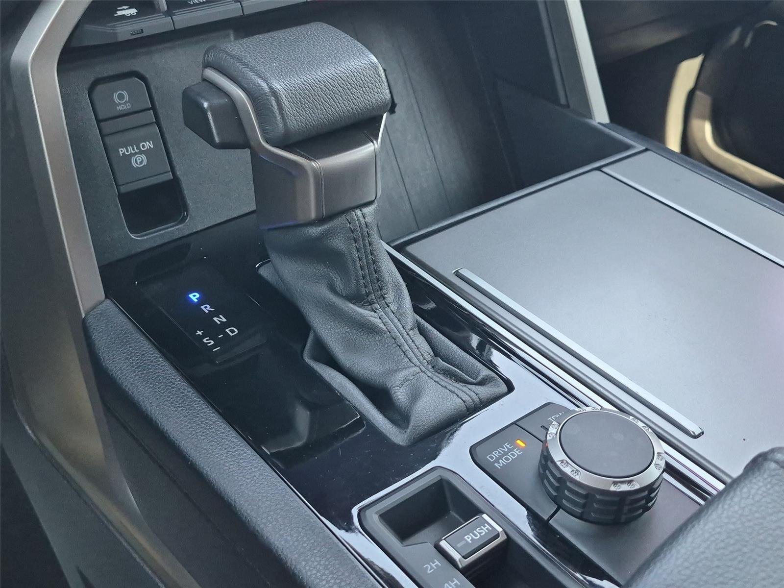 2023 Toyota Sequoia SR5 - Photo 29
