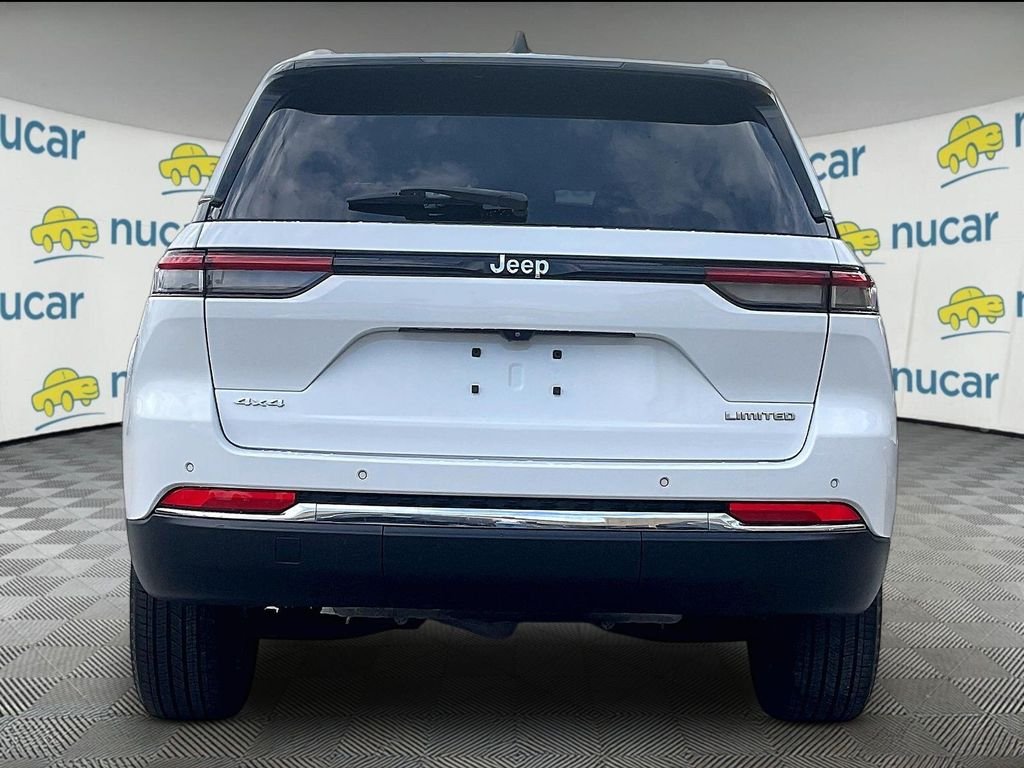Used 2022 Bright White Clearcoat Jeep Limited image 5