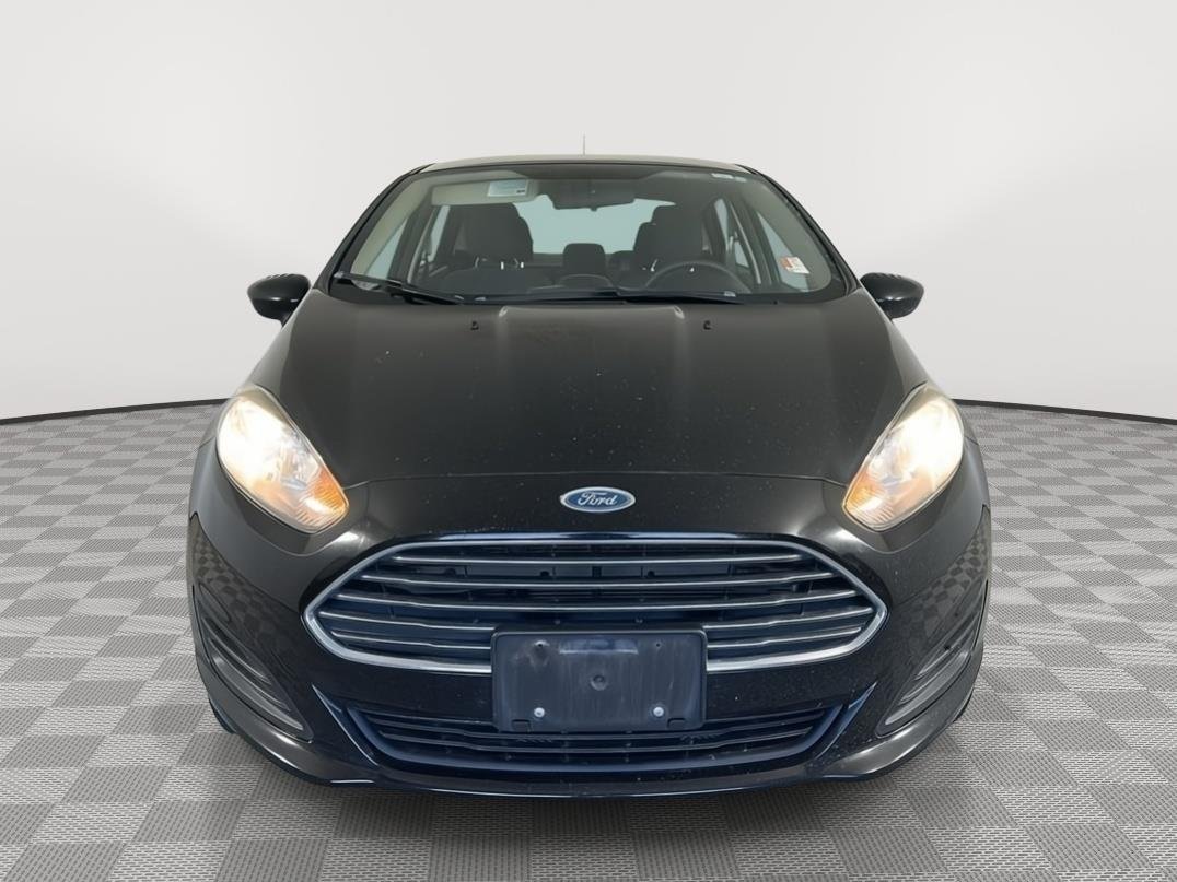 Used 2018 Ford Fiesta SE with VIN 3FADP4BJ3JM147668 for sale in Omaha, NE