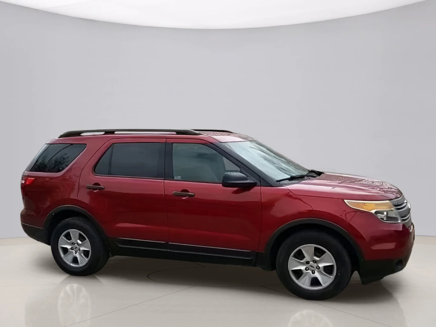 Used 2013 Red Ford Sport Utility 4D image 3