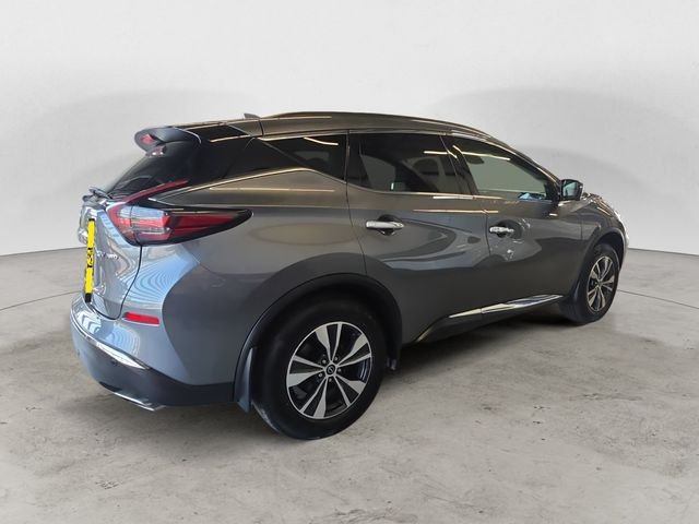 Used 2024 Gray Nissan SV image 5