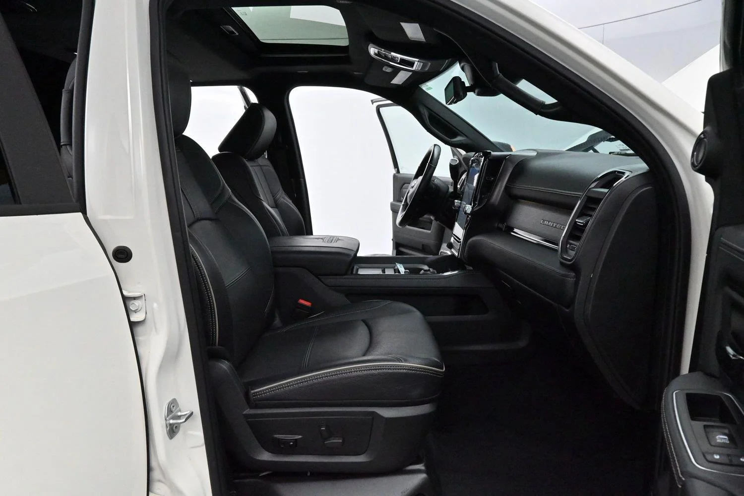 Used 2022 Pearl White Ram Limited image 33