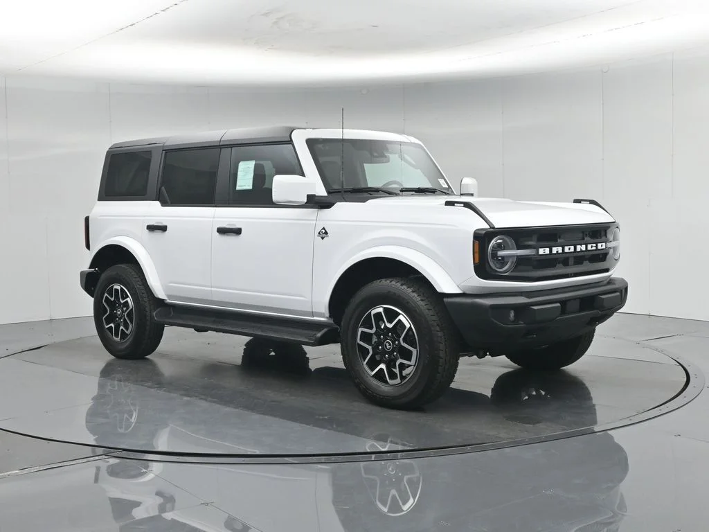New 2026 White Ford Outer Banks image 23
