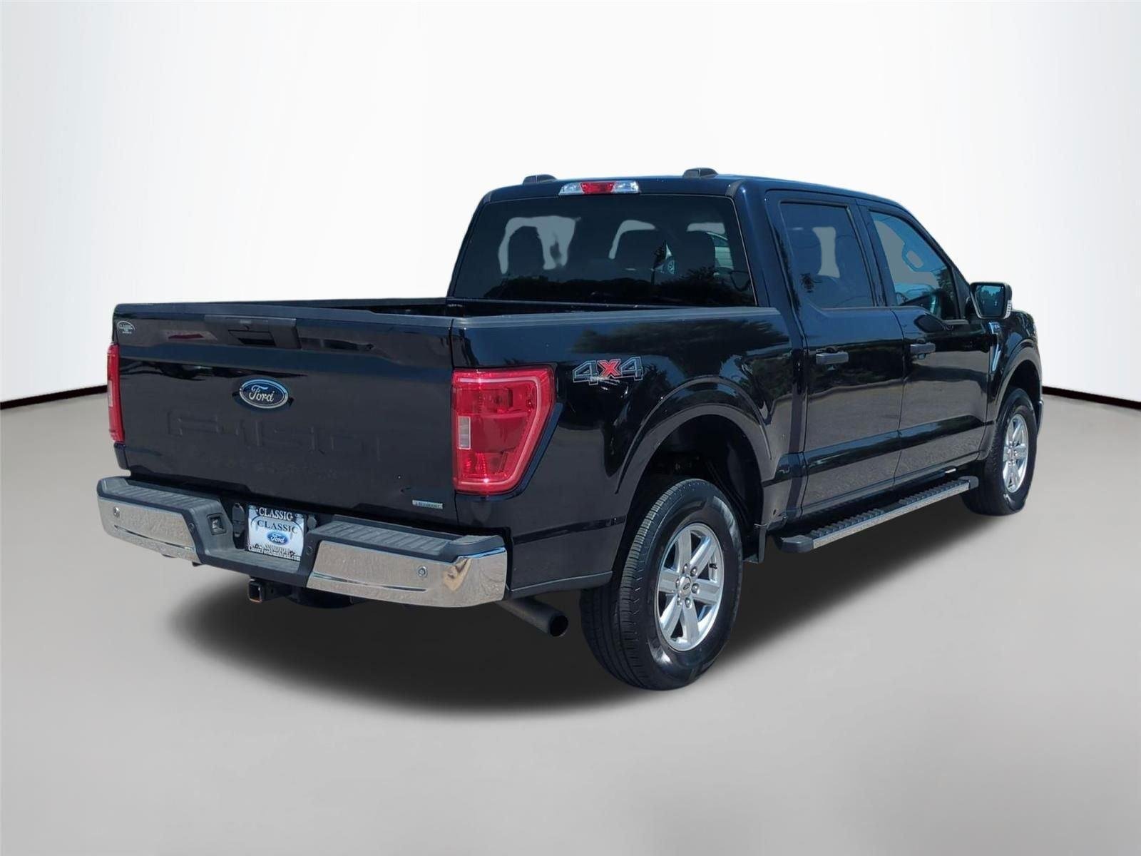 Used 2021 Antimatter Blue Ford XLT image 5