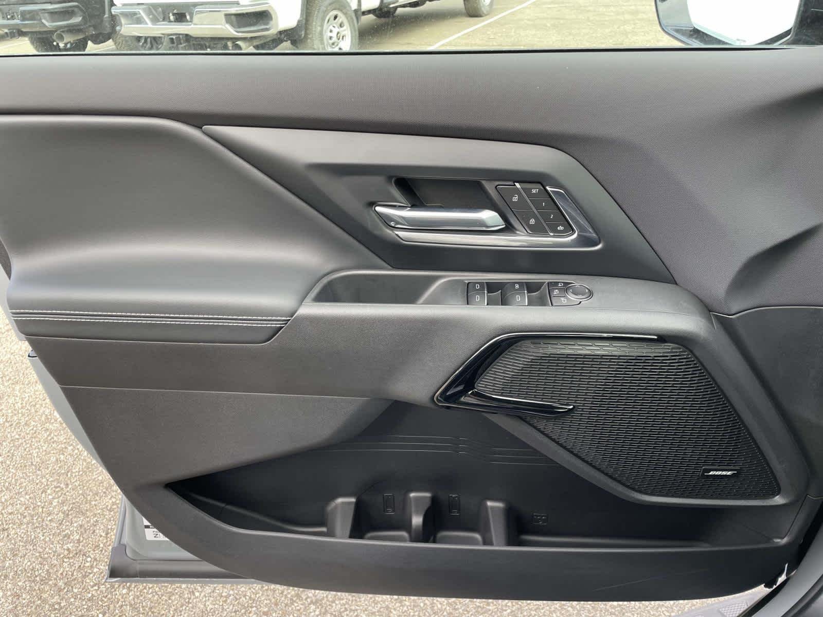2026 Chevrolet Silverado EV LT - Photo 26