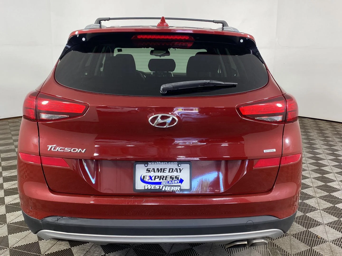 Used 2020 Gemstone Red Hyundai SEL image 20