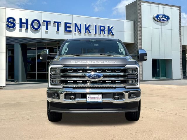 Used 2023 Gray Ford Lariat image 2