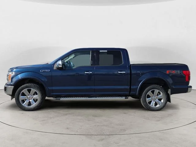 Used 2018 Blue Ford Lariat image 2