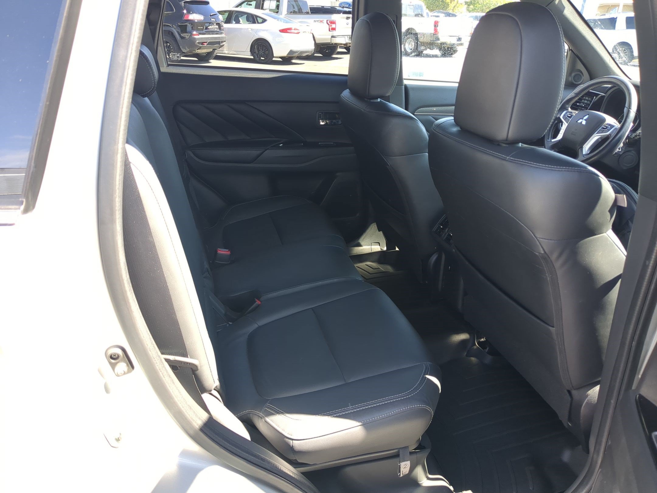 Used 2019 Alloy Silver Metallic Mitsubishi SEL image 29