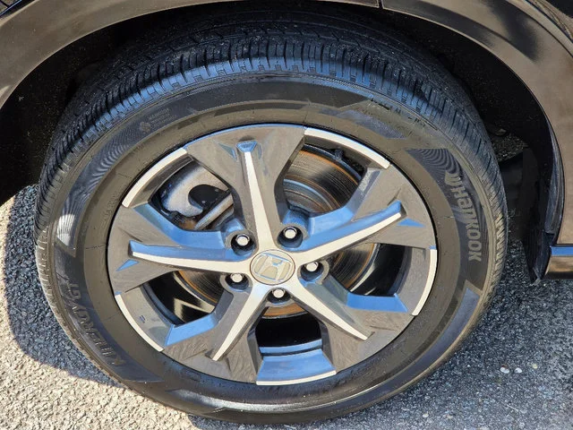 Used 2025 Crystal Black Pearl Honda AWD EX-L image 13