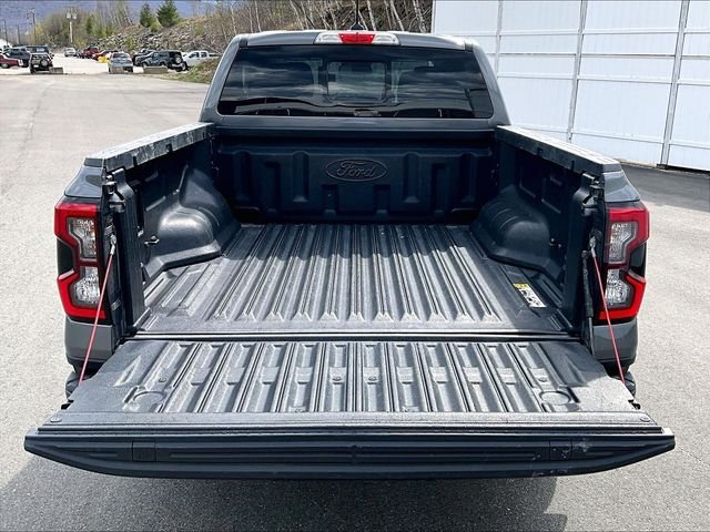 Used 2024 Gray Ford XLT image 29