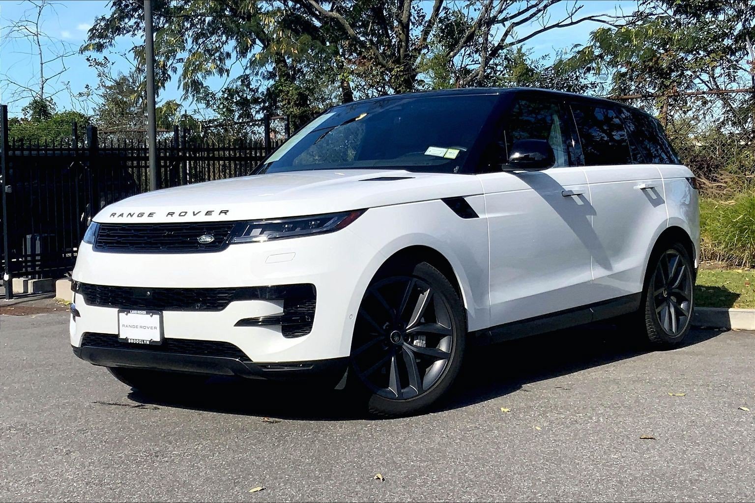 2025 Land Rover Range Rover Sport