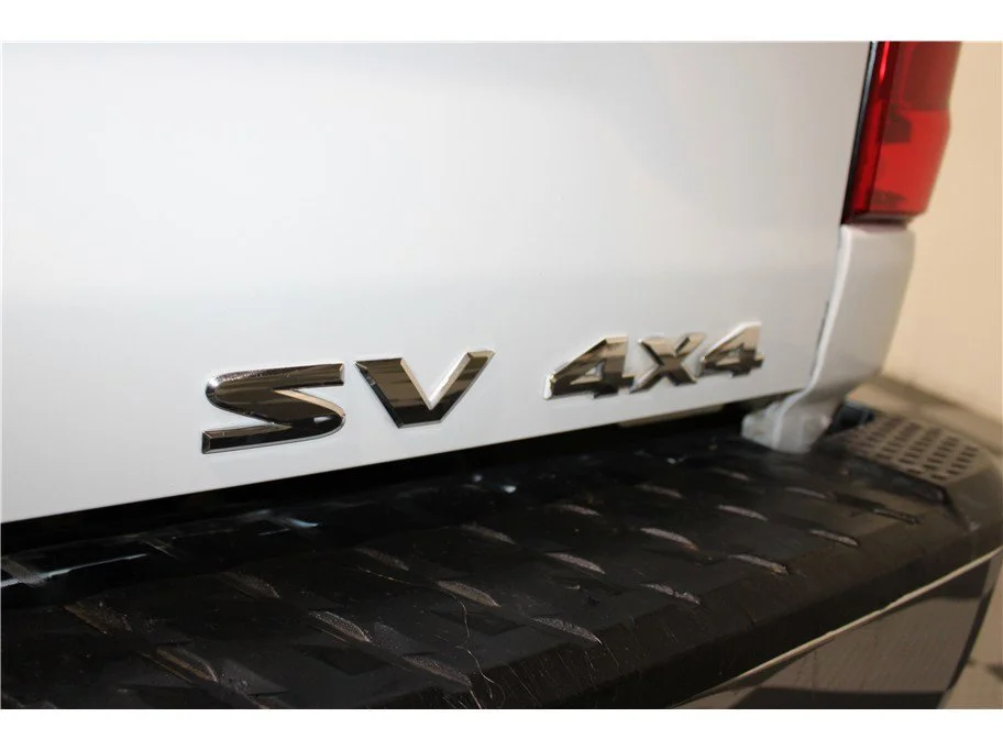 Used 2019 Glacier White Nissan SV image 12