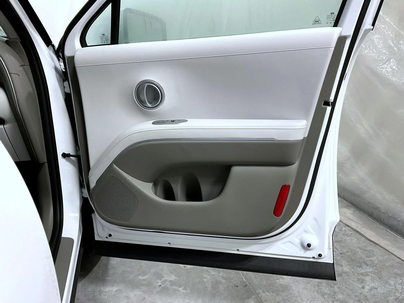 New 2026 White Hyundai Limited image 23