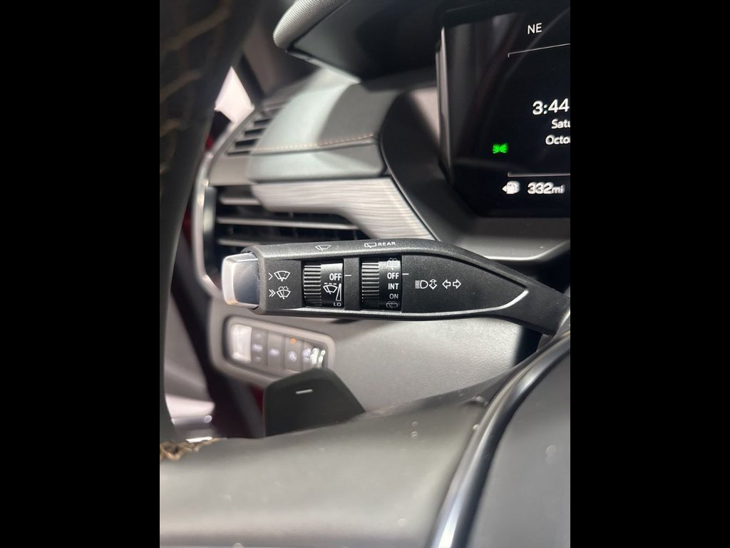2025 GMC Acadia AT4 - Photo 29