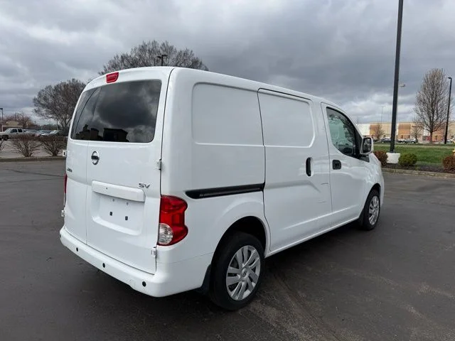 2021 Nissan NV200 SV - Photo 6