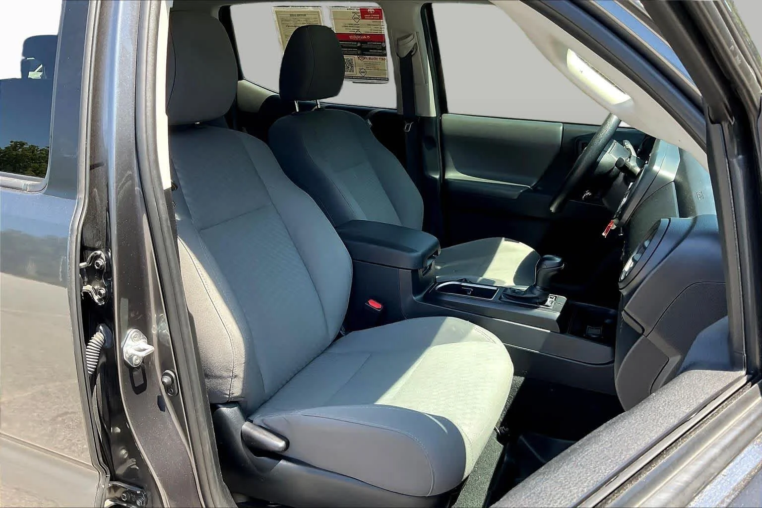 Used 2021 Magnetic Gray Metallic Toyota SR image 9