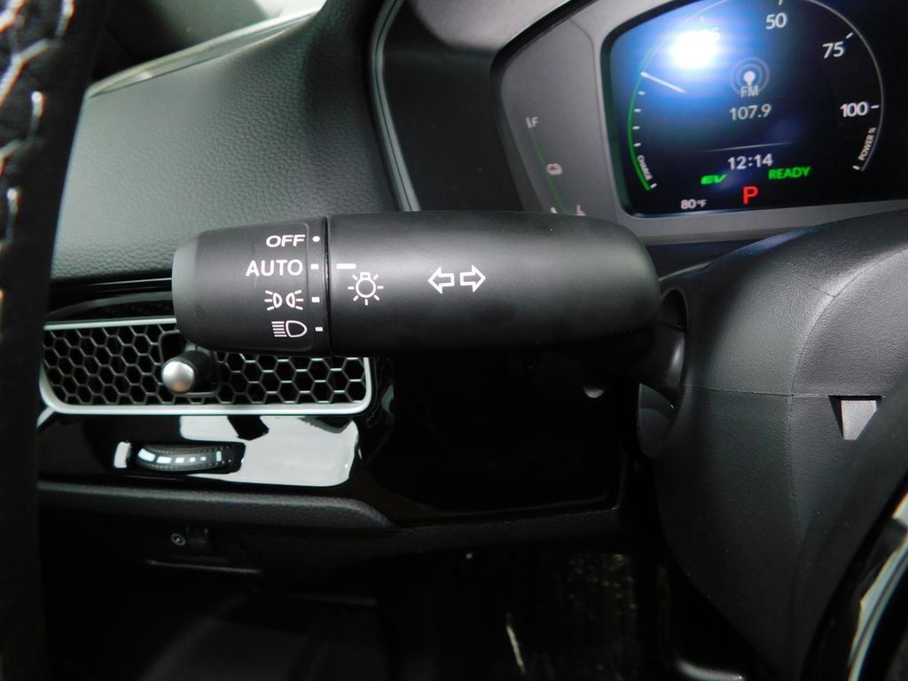 New 2026 Solar Silver Metallic Honda Sport Touring image 31