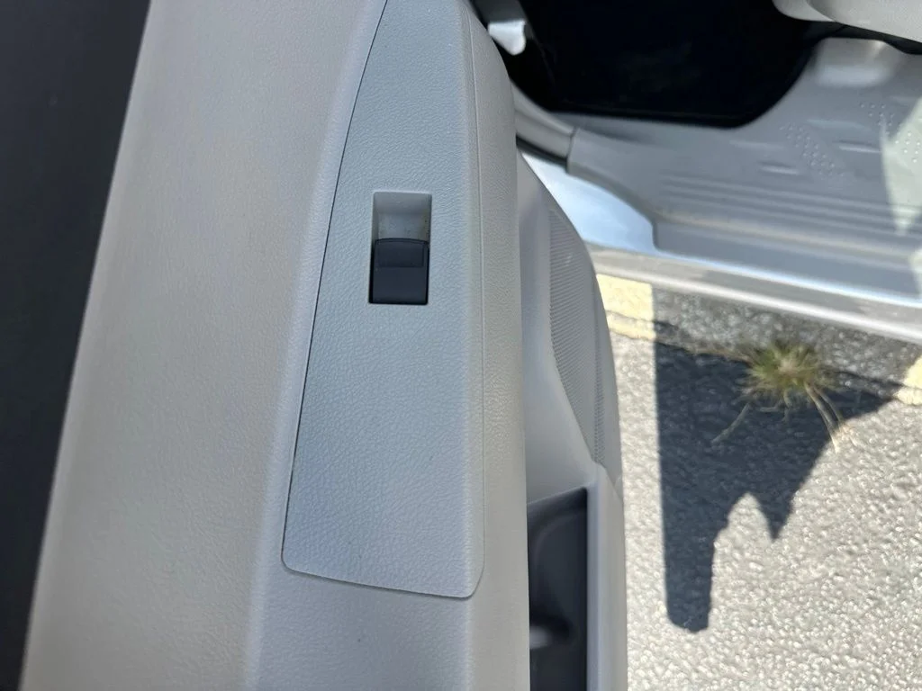 Used 2013 Classic Silver Metallic Toyota SE image 14