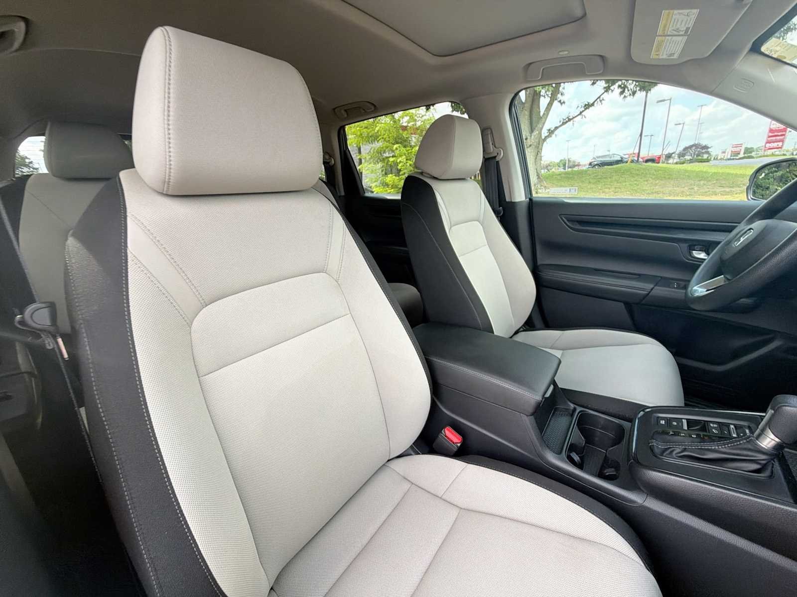 2024 Honda CR-V EX - Photo 17