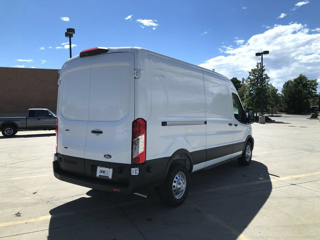 New 2027 Oxford White Ford  image 8