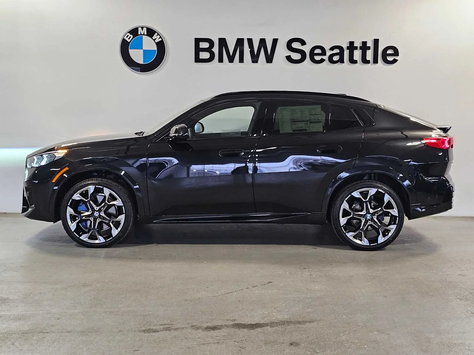 New 2026 Black Sapphire Metallic BMW xDrive28i image 3