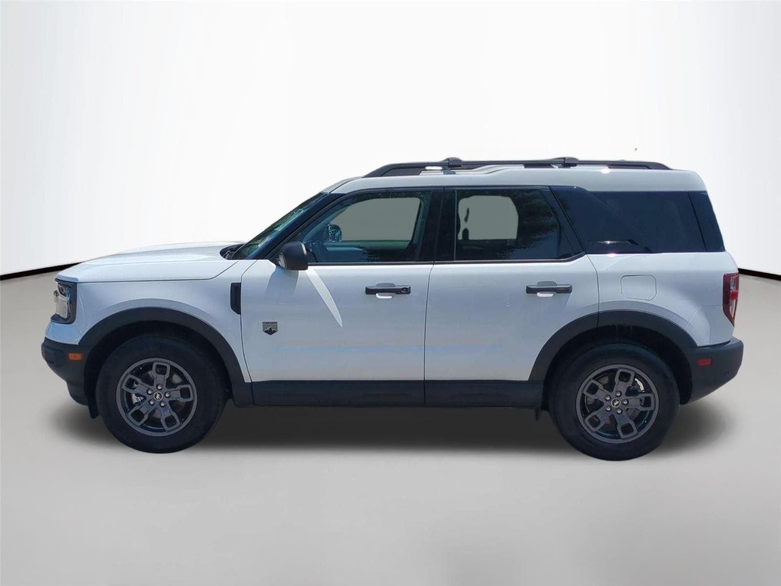 Used 2023 Oxford White Ford Big Bend image 2