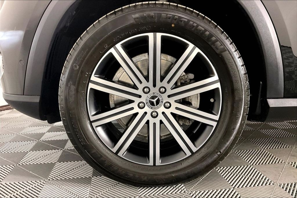 Used 2026 Black Mercedes-Benz GLE 350 image 8
