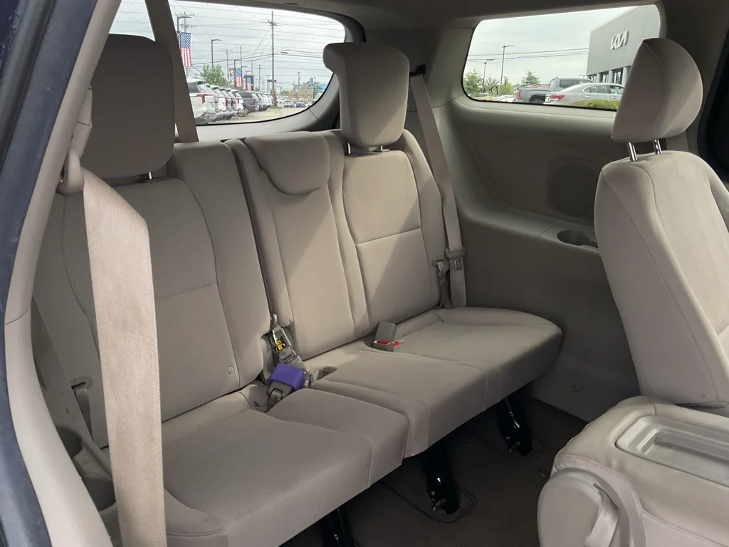 Used 2021 Celestial Blue Kia LX image 14