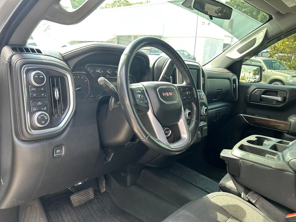 Certified Used 2020 Silver GMC SLE image 10
