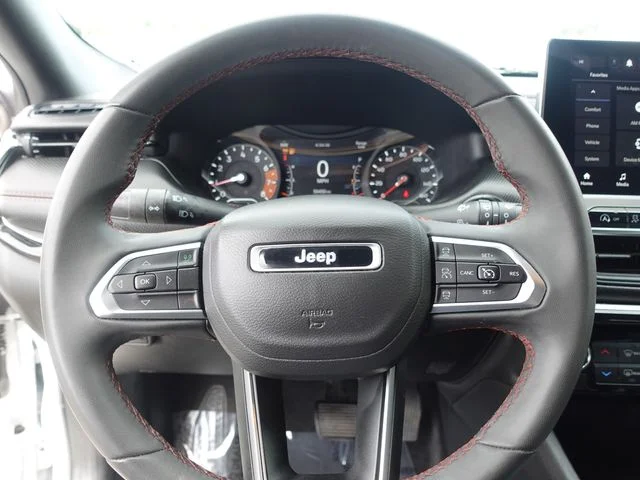 Used 2024 White Jeep Trailhawk image 12