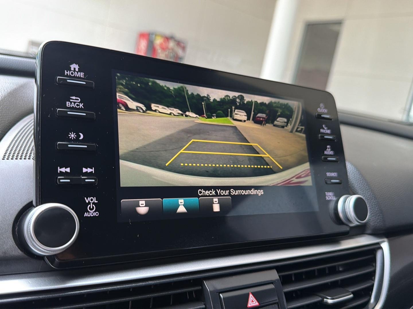 Used 2019 Platinum White Pearl Honda Sport image 24
