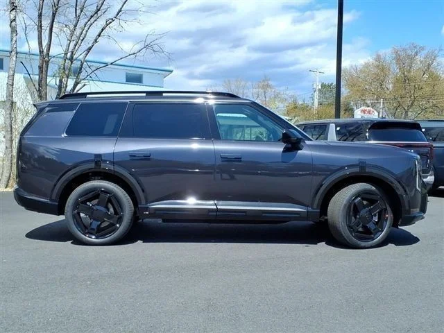 New 2027 Gray Kia X-Line SX image 3