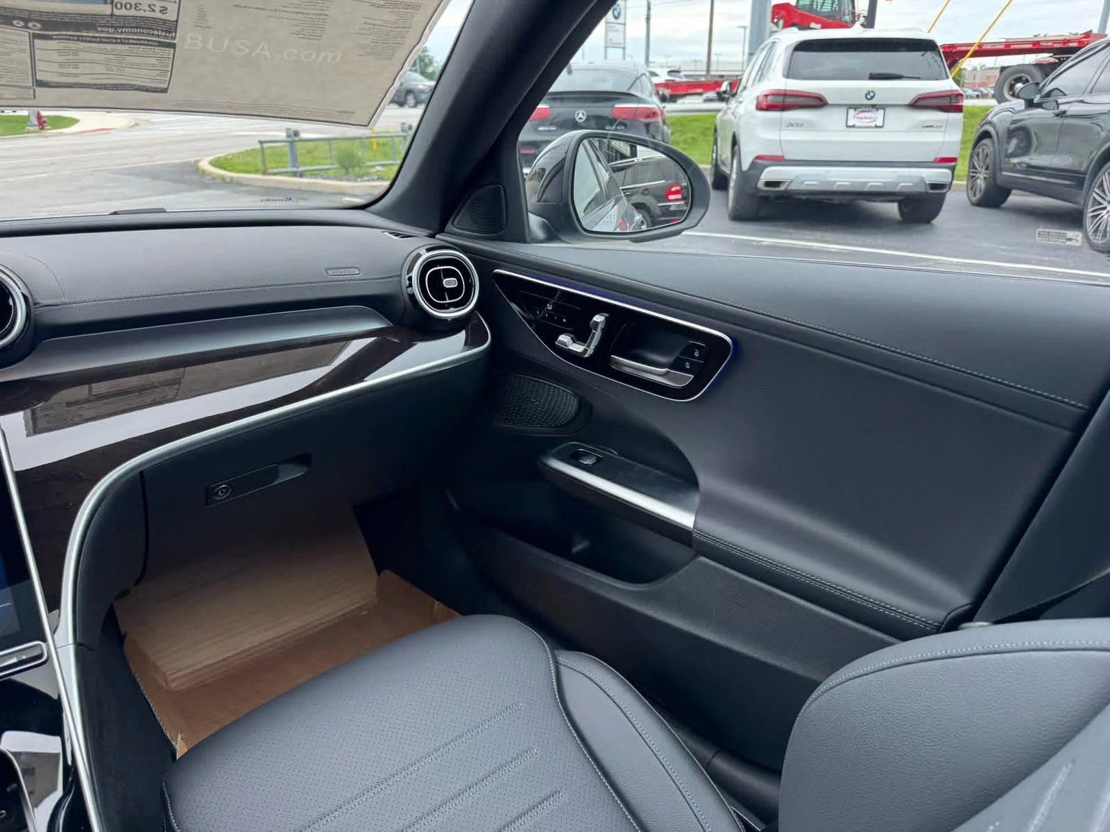 New 2026 Cirrus Silver Metallic Mercedes-Benz C 300 image 35