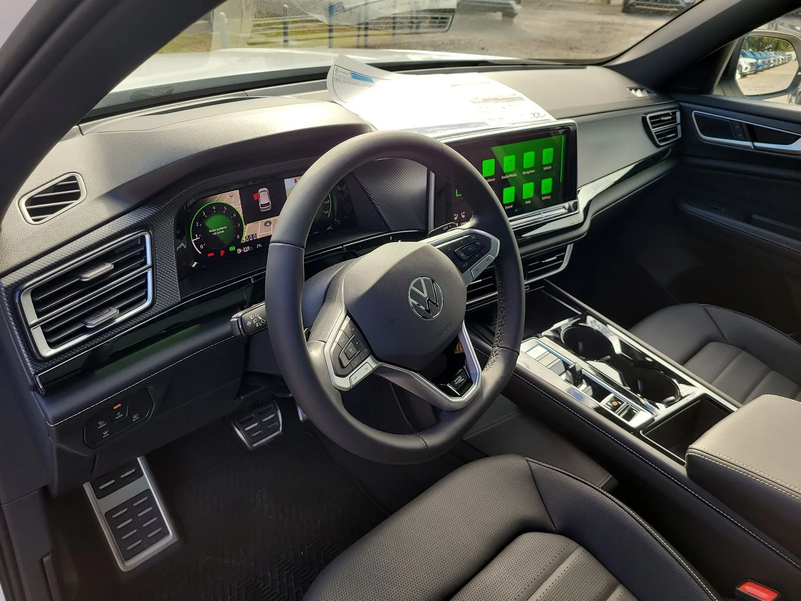 2026 Volkswagen Atlas Cross Sport SEL R-LINE - Photo 21
