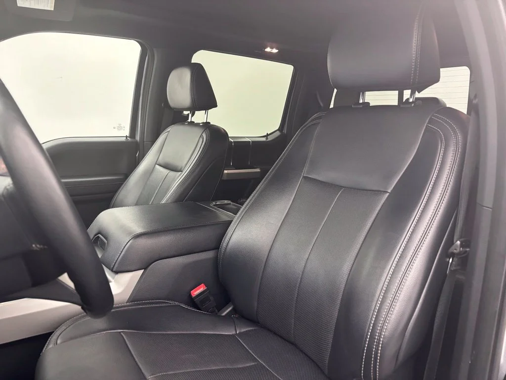 Used 2022 Silver Ford Lariat image 21