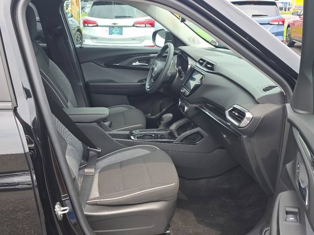 Used 2023 Mosaic Black Metallic Chevrolet LT image 22