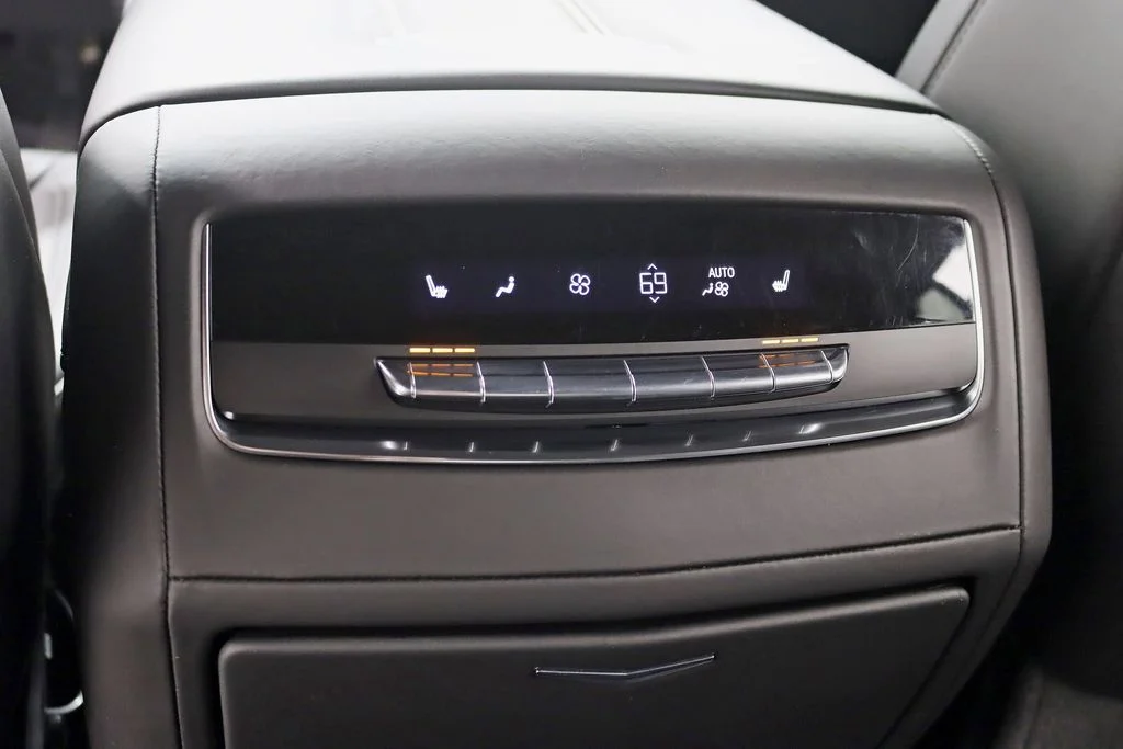 2022 Cadillac Escalade Sport Platinum