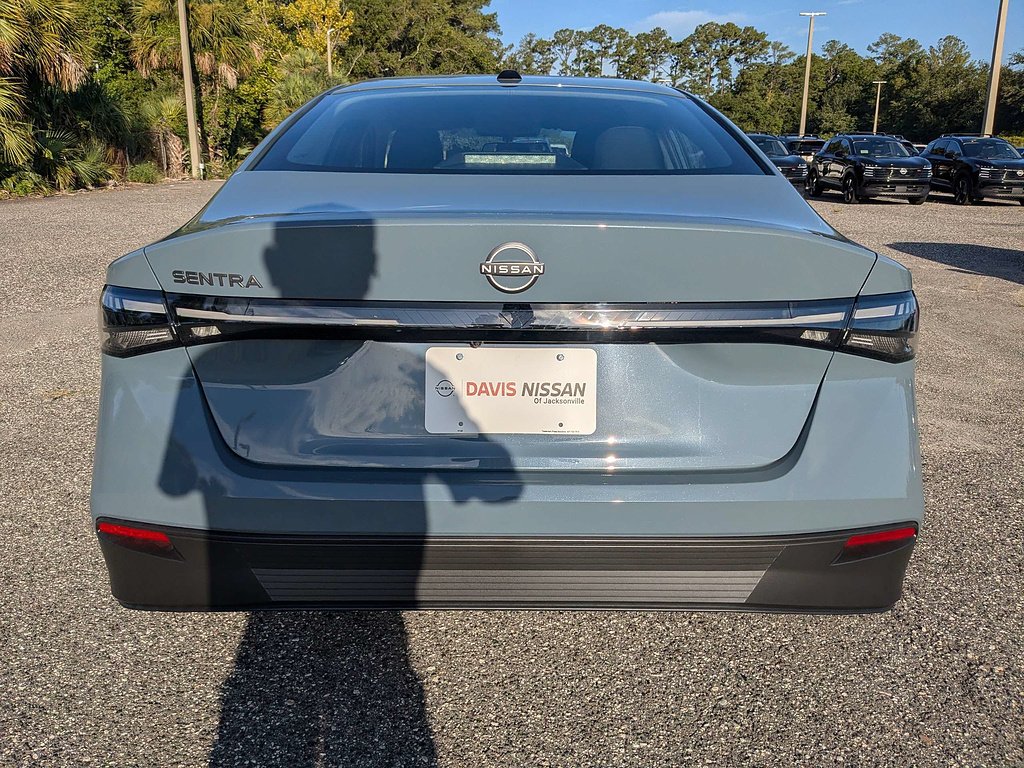 New 2026 Atlantic Gray Metallic Nissan SV image 5