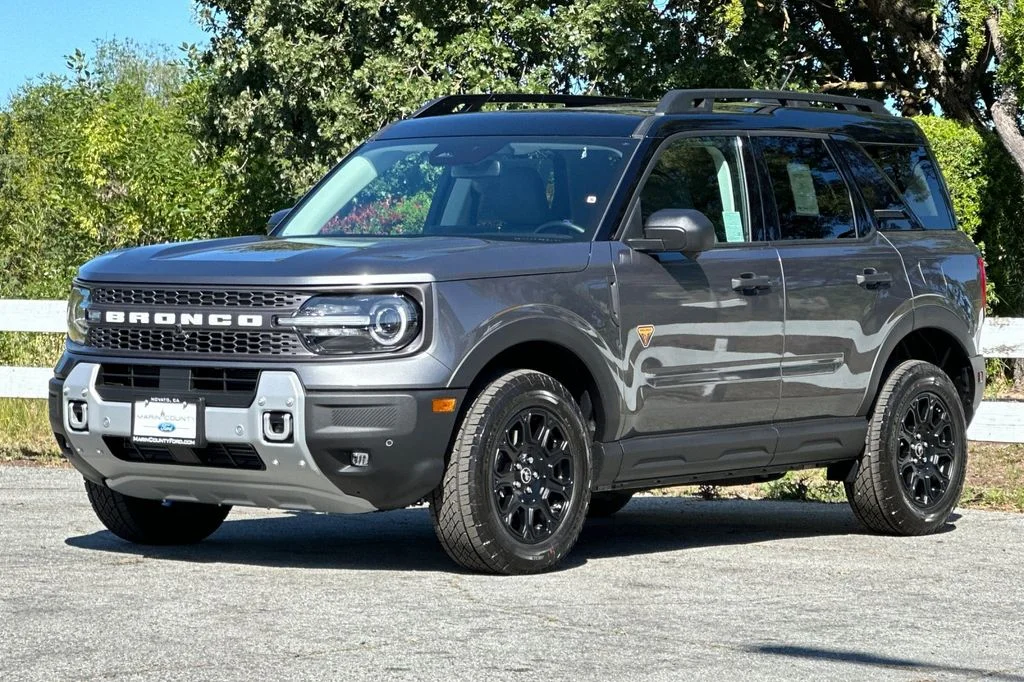 New 2026 Gray Metallic Ford Badlands® image 8