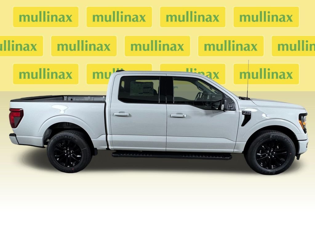 New 2026 White Ford XLT image 20