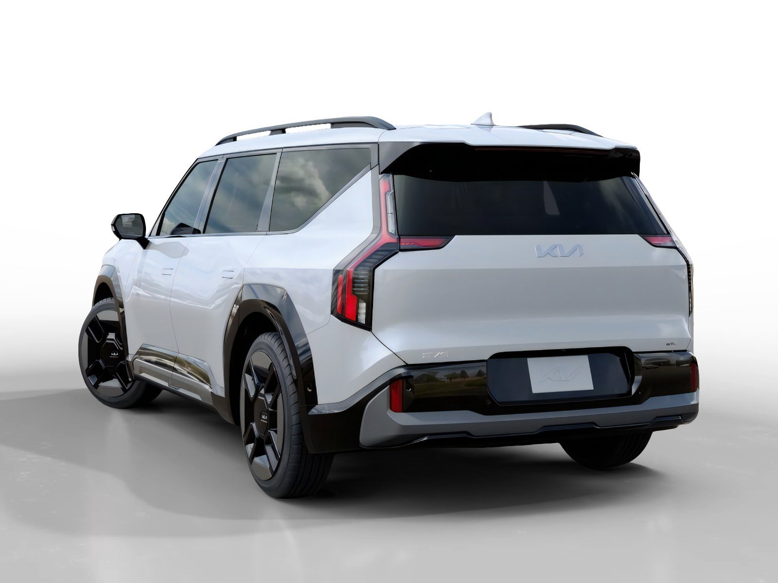 New 2026 Glacial White Pearl Kia GT-Line image 4