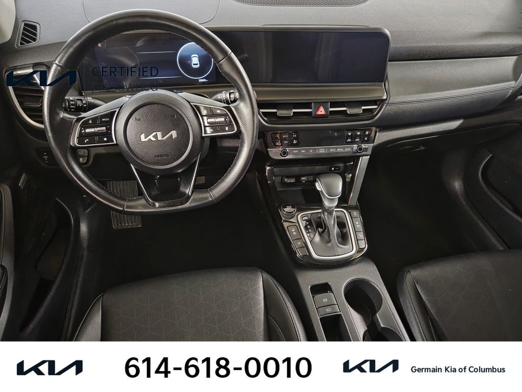 Used 2024 Green Kia SX image 16