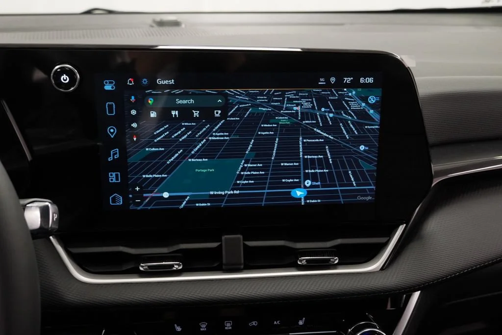 2027 Chevrolet Equinox LT - Photo 16