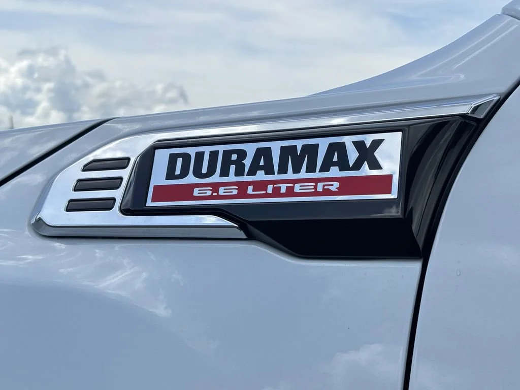 New 2026 Glacier White Tricoat GMC Denali image 9