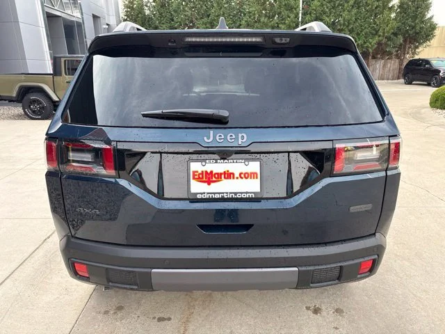 New 2027 Blue Jeep Overland image 4