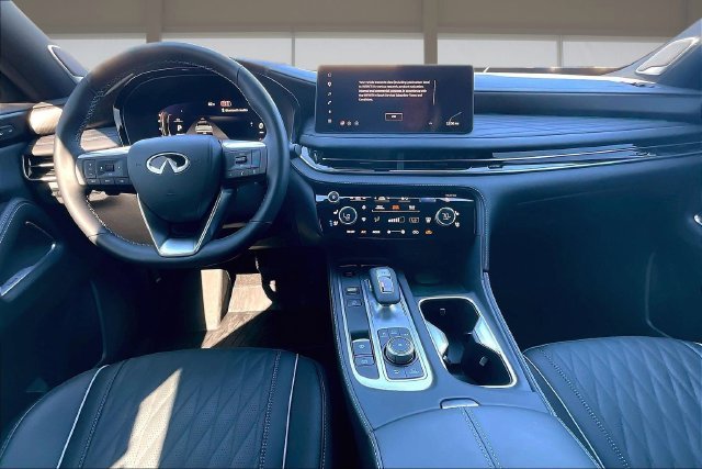 Used 2027 Gray INFINITI AUTOGRAPH image 15